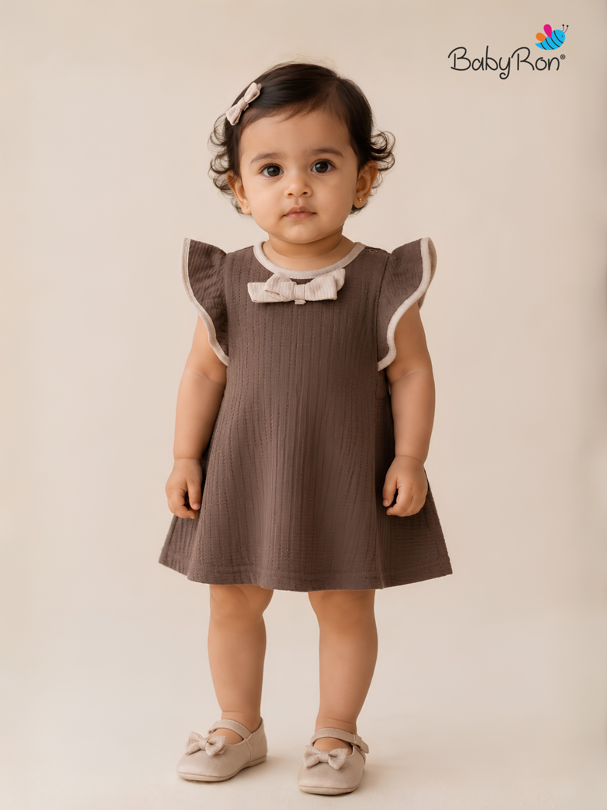 Minimalist Baby Clothing with Timeless Designs